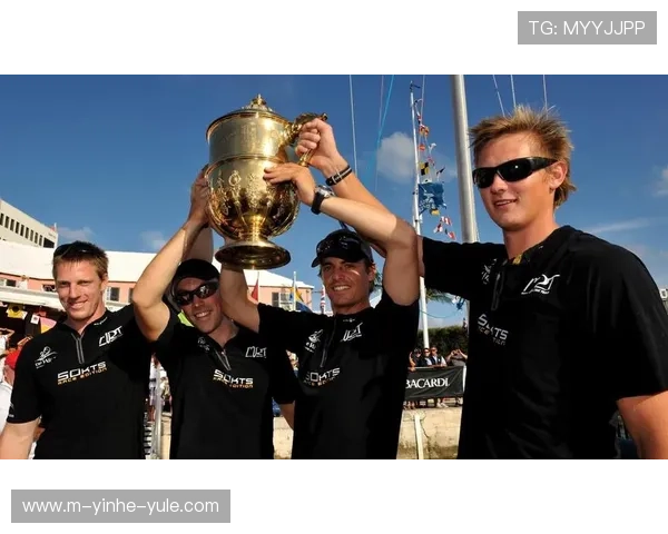 网球赛季激战正酣顶尖选手角逐冠军精彩纷呈